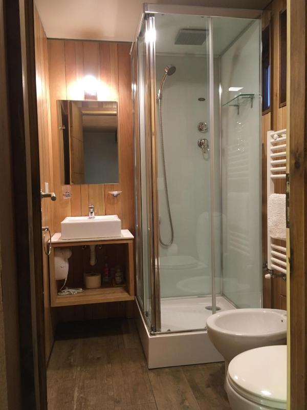 RAHUE Monoambiente Céntrico con Patio Propio - image 18