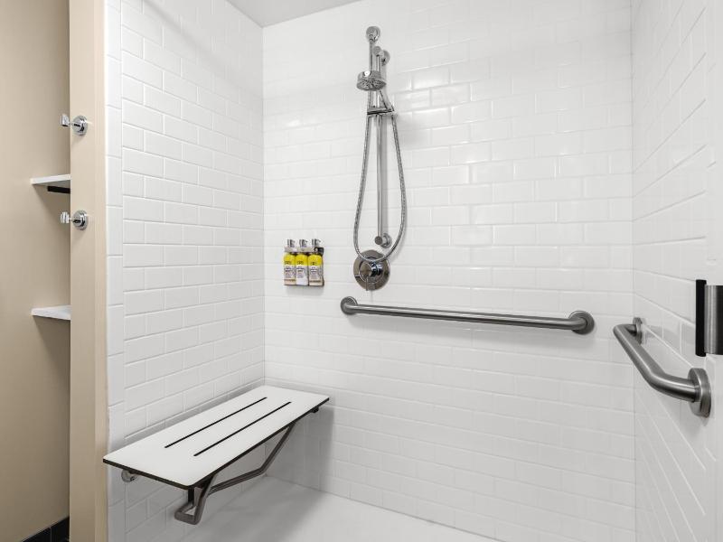 STAYBRIDGE SUITES SEATTLE - SOUTH LAKE UNION By IHG - image 15