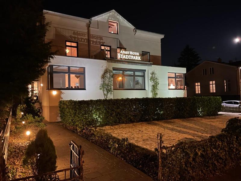 ApartHotel Stadtpark - image 17