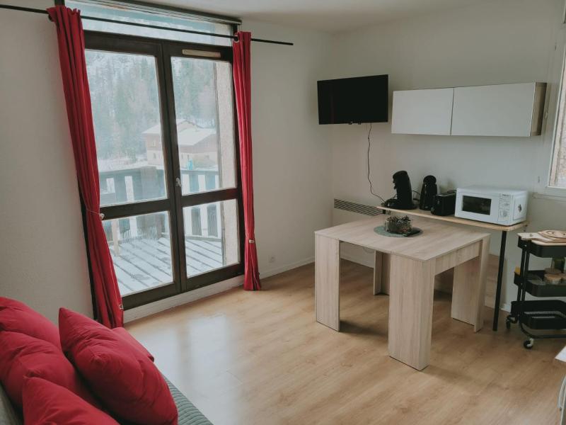 Jolies Appartement 6 couchages a praloup 1600 avec balcons Images
