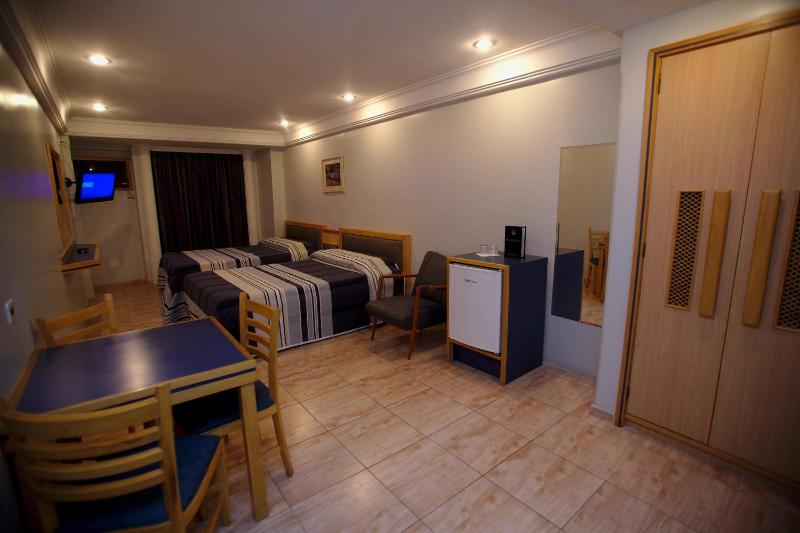 Hotel Columbia - image 12