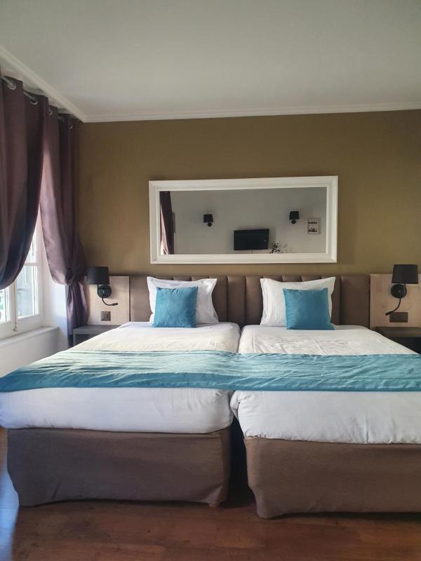 Triple Room image 4