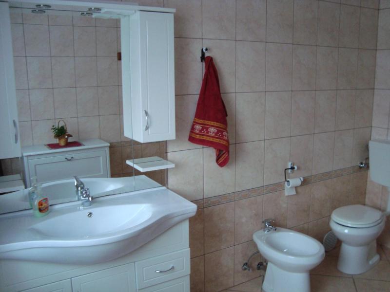 Apartment with Lake View image 3