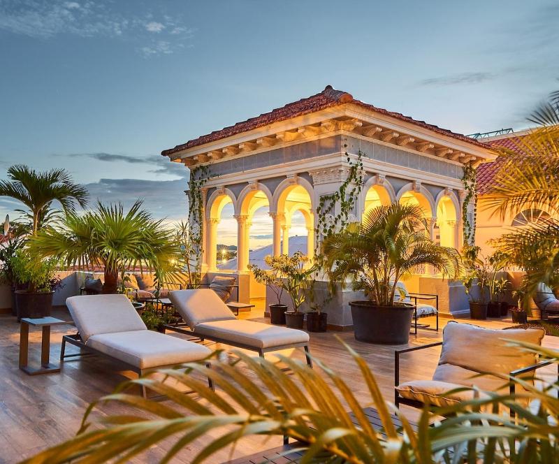 AmazINN Places Casco Viejo Pool and Rooftop VI - image 1