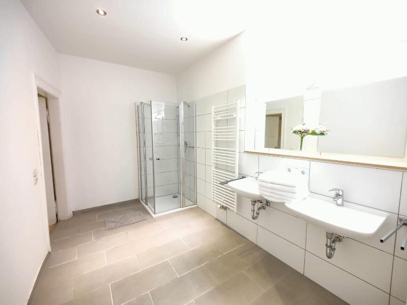 Two-Bedroom Apartment (Without Sauna) image 3