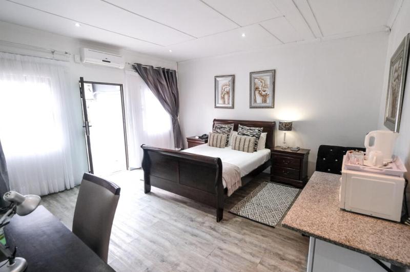 Casabella Guesthouse - image 5