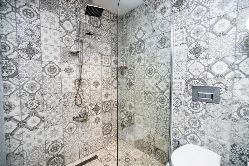 Double Room with Terrace image 2