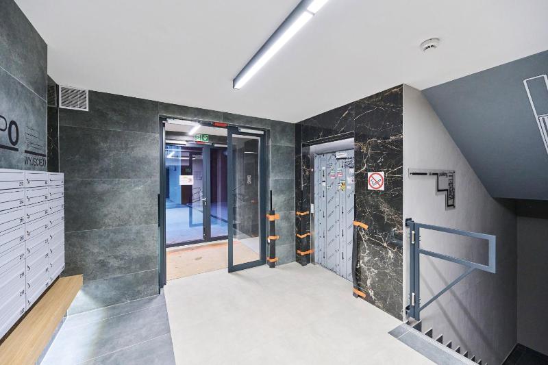 Nowa Manufaktura Apartment Wrocław Krzyki by Noclegi Renters - image 3
