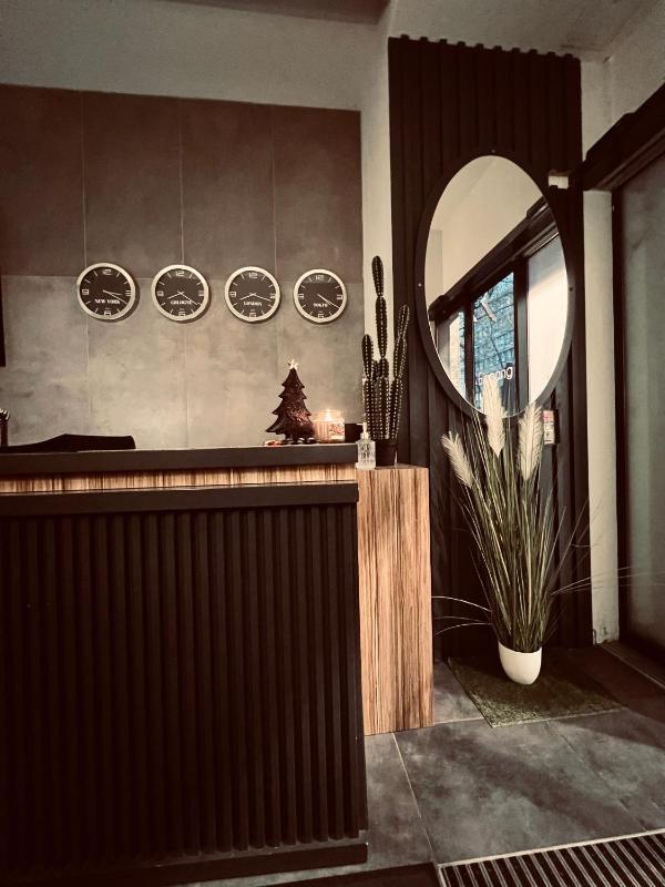 Hotel Innception - image 8