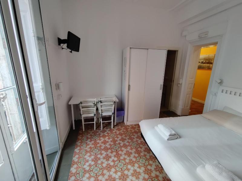 Hostal del Palau - image 3