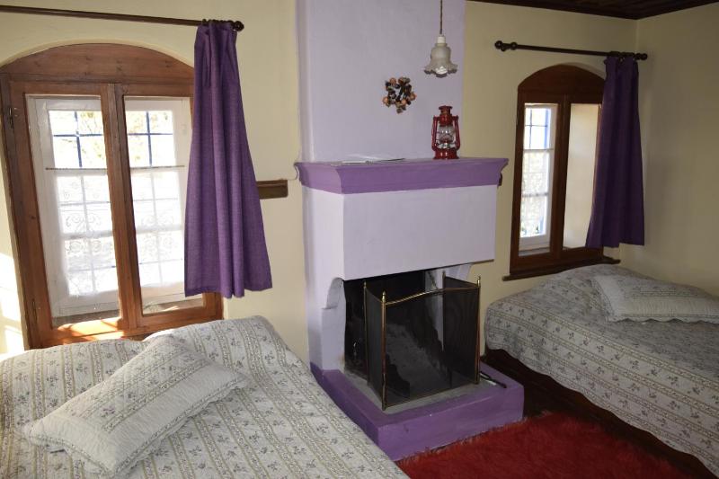 Triple Room with Fireplace image 1