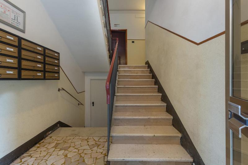 GuestHost - San Donato Fiera Apartment! - image 4