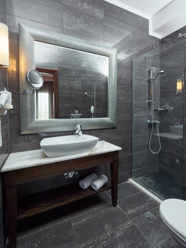 Superior Double Room image 2