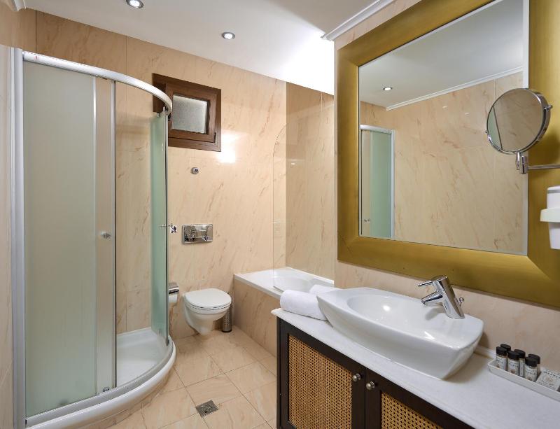Junior Suite image 3
