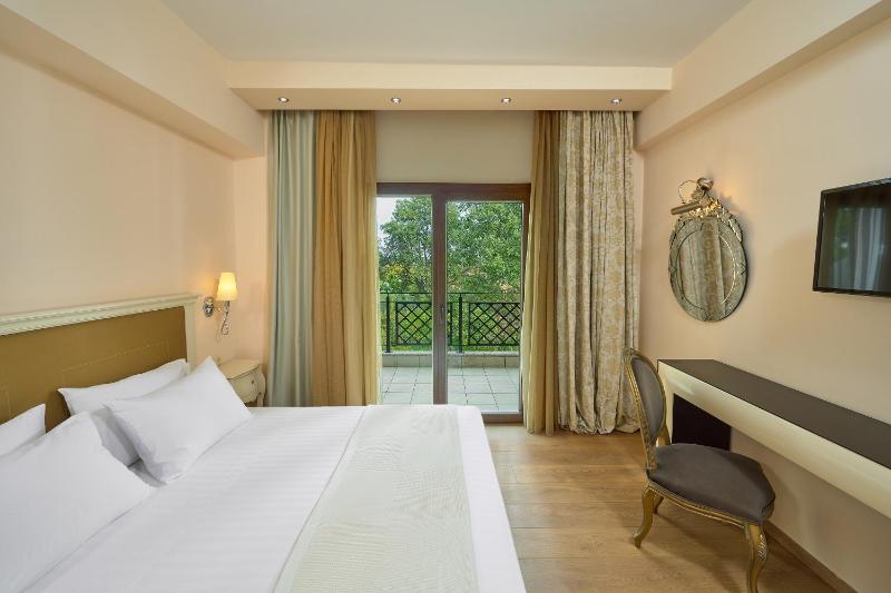 Grand Suite image 4