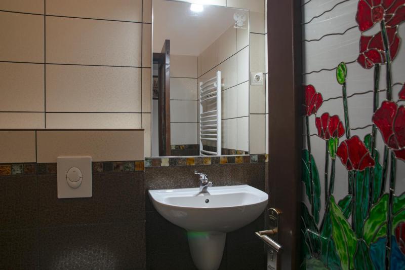 Two-Bedroom Apartment with Balcony image 4