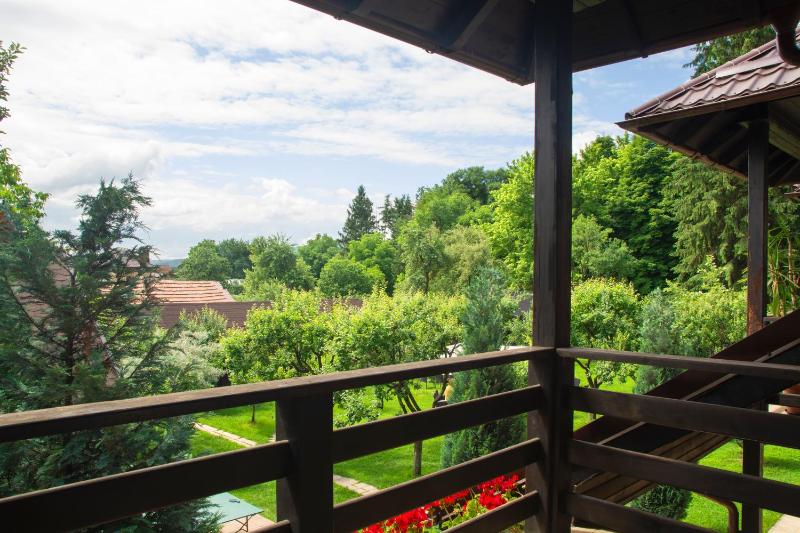 Two-Bedroom Apartment with Balcony image 3