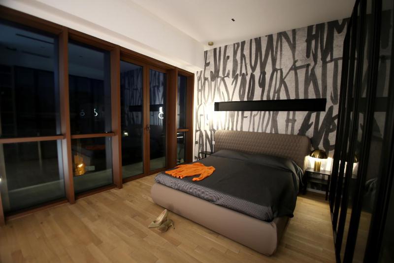 Magma Luxury Suite - image 16