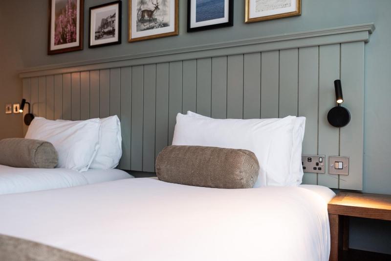Twin Room with Sea View image 2