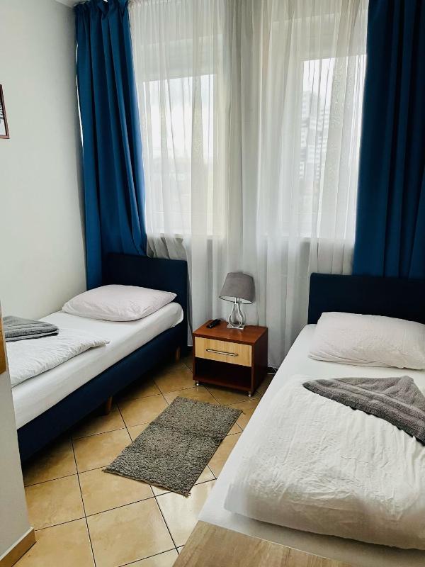 Single Room image 4