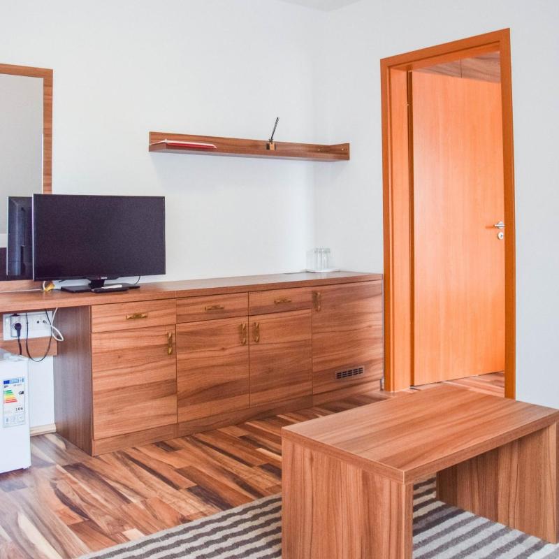 Superior Suite image 2