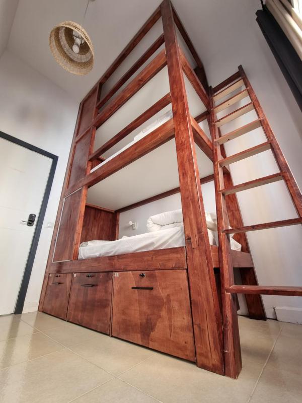 Compass House - image 22