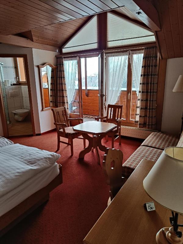 Double Room image 2