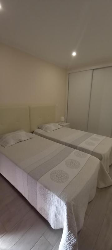Rocha Apartment 1016 Images