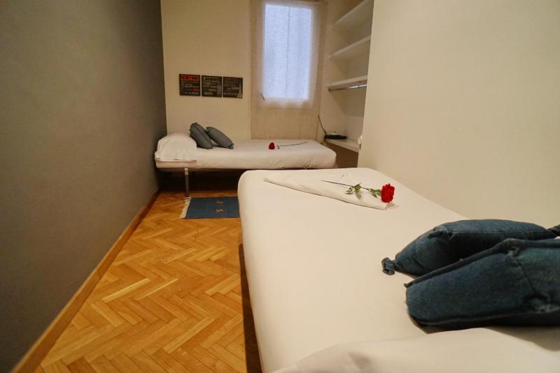 Three-Bedroom Apartment image 4