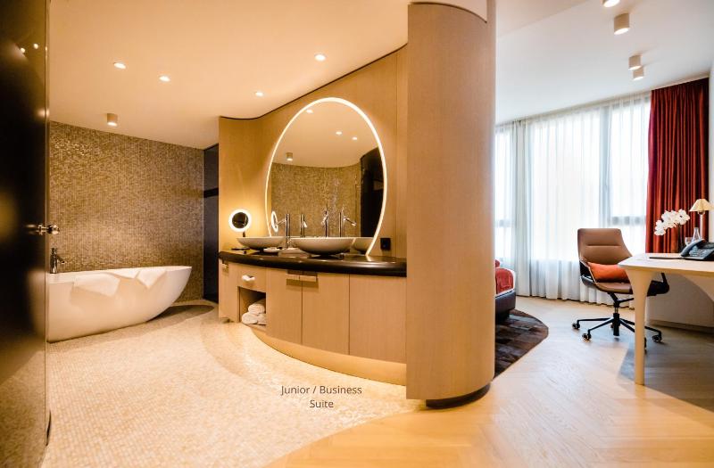 Suite image 4