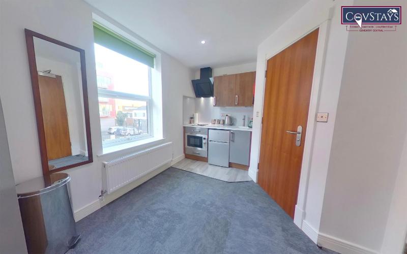 Victoria House Deluxe Studios-Coventry City Centre - image 19
