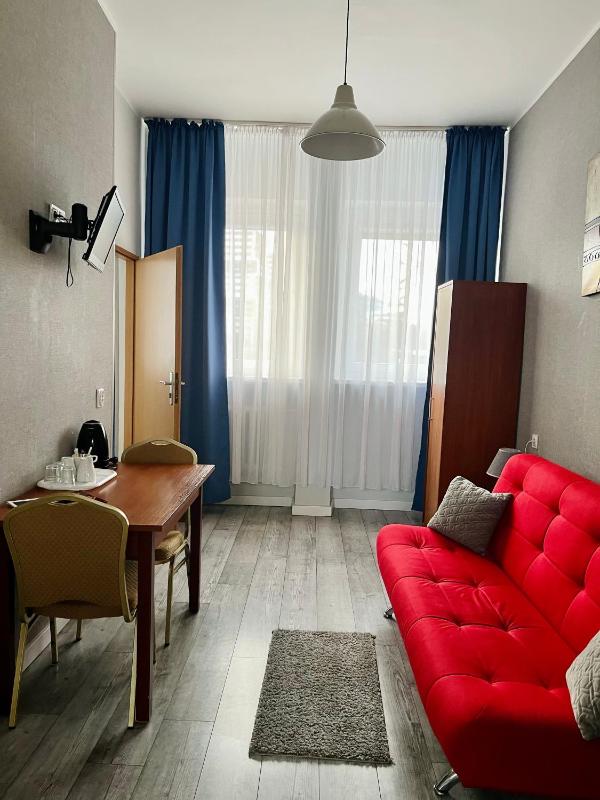 Apartment image 3