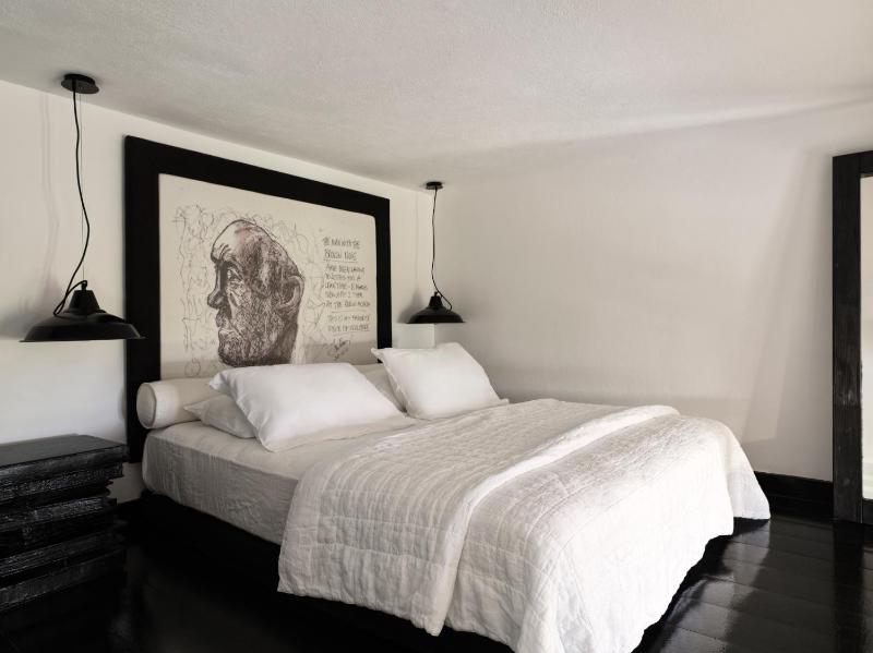Loft Suite With Sharing Pool image 1