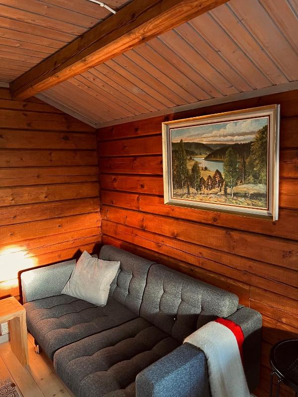 One-Bedroom Cottage image 3