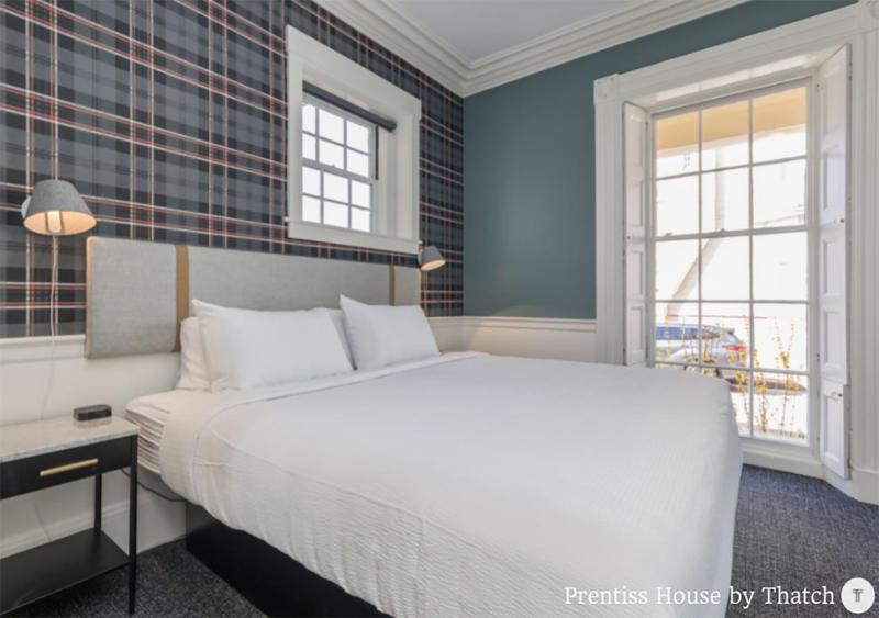 Standard King Room image 4
