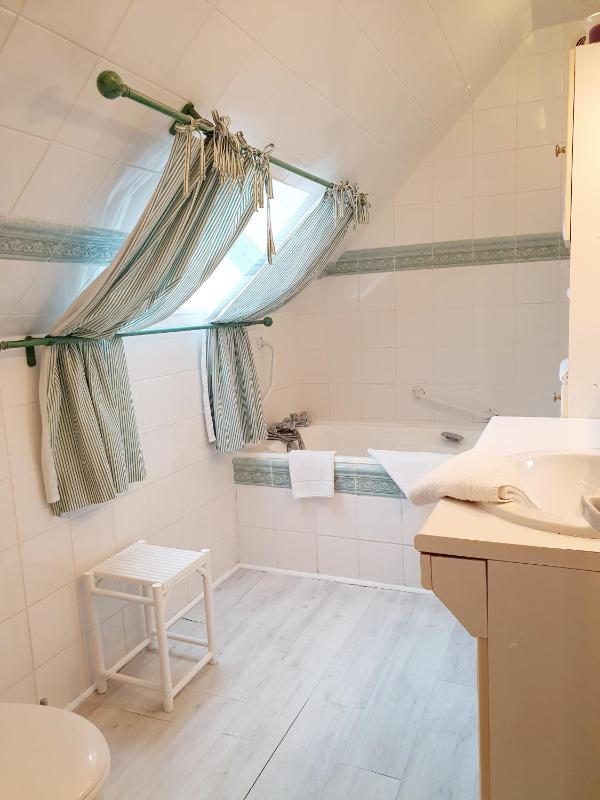 Comfort Quadruple Room image 3