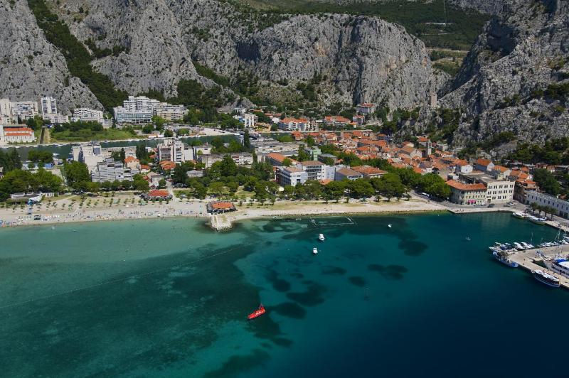 Hotel Plaža - image 2