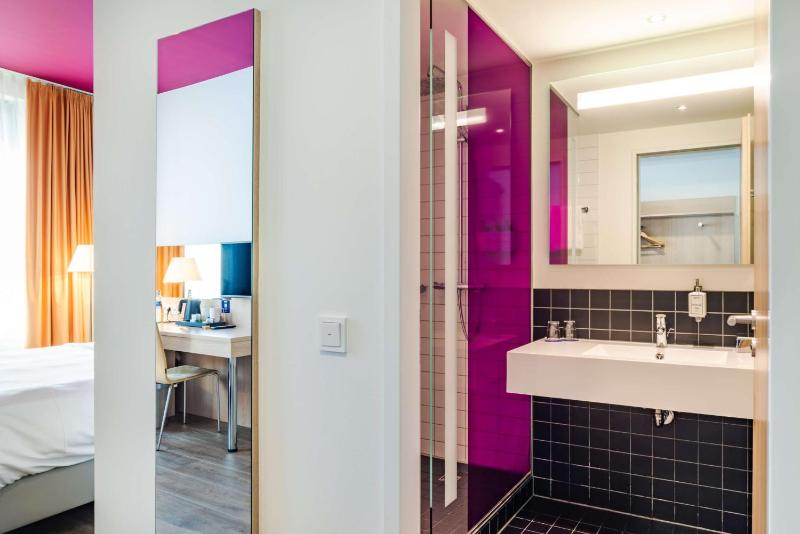 Superior Room image 2