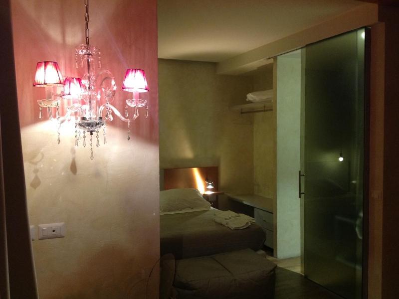 Suite with Sea View image 2