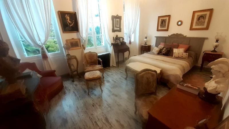 Superior Double Room image 1