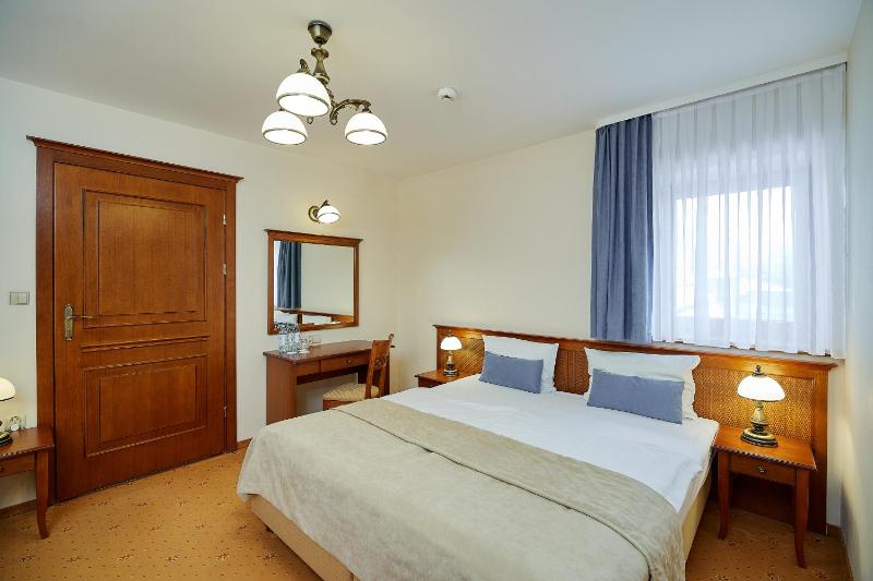 Studio Apartment (3 Adults) image 3