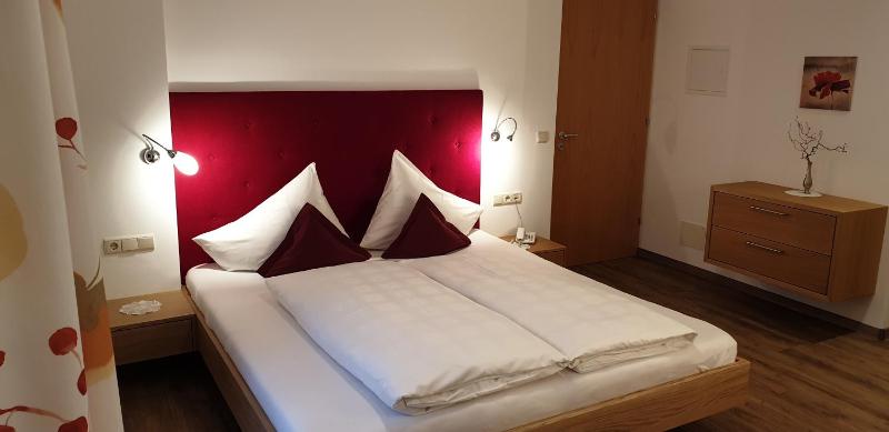 One-Bedroom Apartment with Panoramic View (2 Adults) image 4