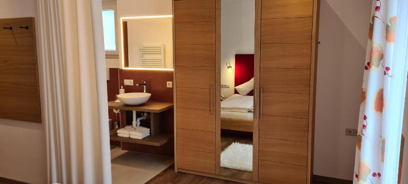 One-Bedroom Apartment with Panoramic View (2 Adults) image 3
