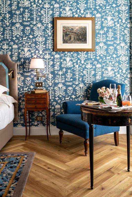 Superior Double Room with Parking Included image 3