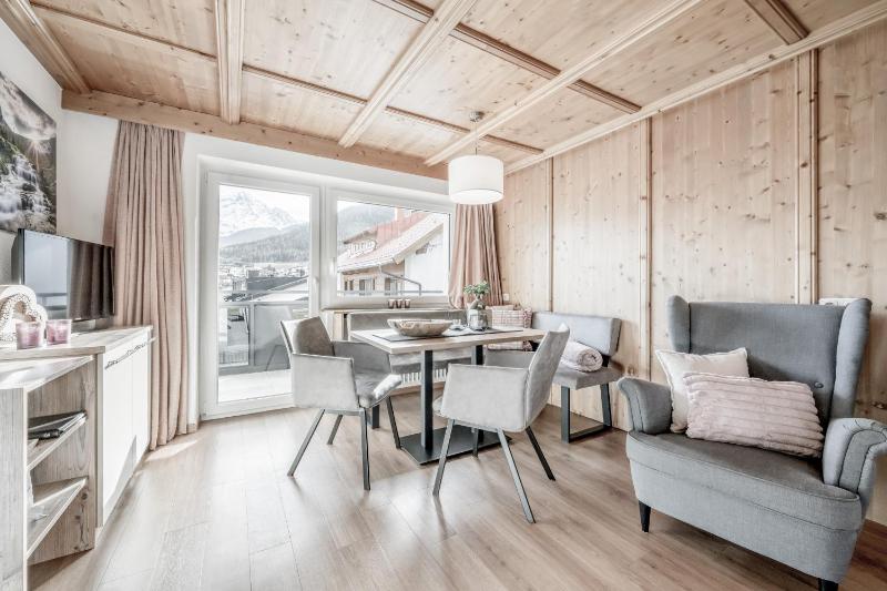 Two-Bedroom Apartment with Balcony image 4