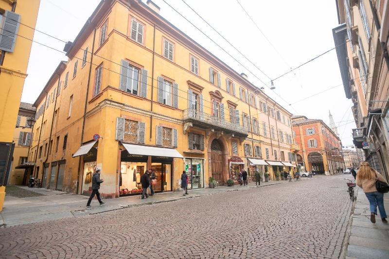 Modena Centro Junior Suite - image 36