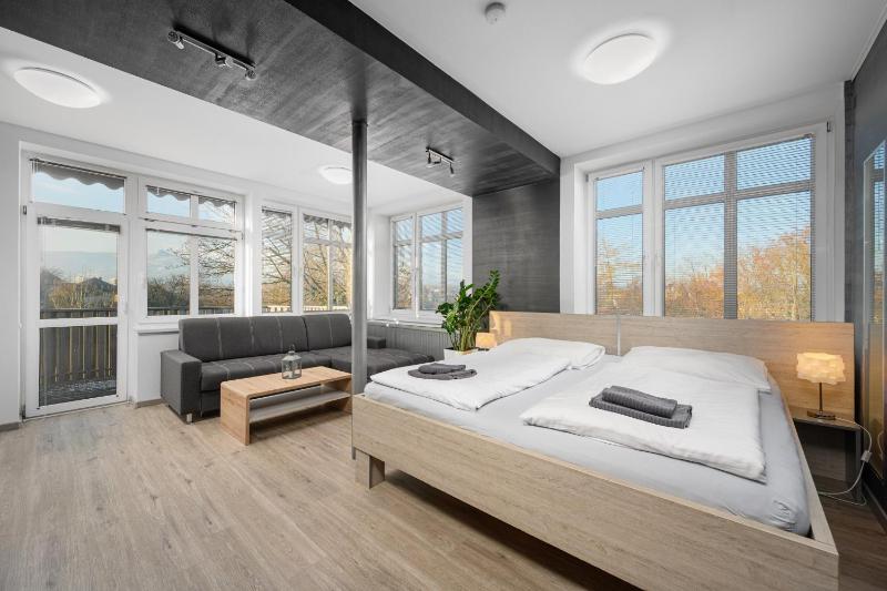 Maisonette Apartment with Terrace image 1