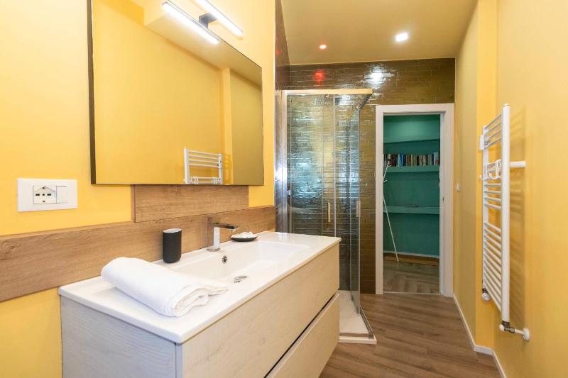GuestHost - Borgo San Paolo Lovely Flat x4 - image 12