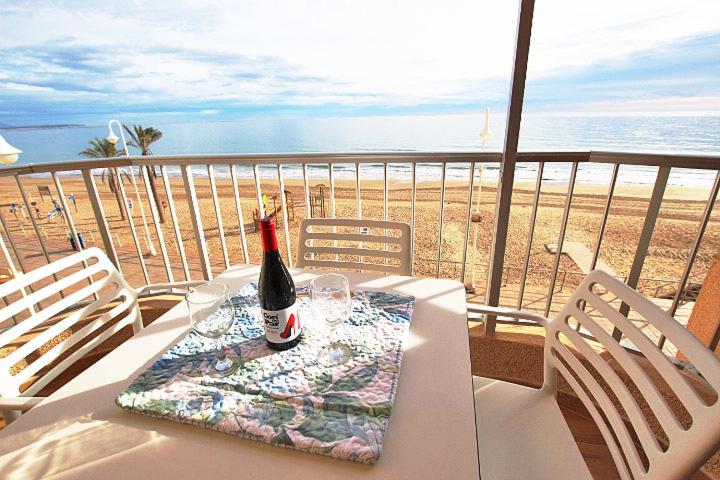 Apartamento Europa Primera linea de Playa Guardamar Images