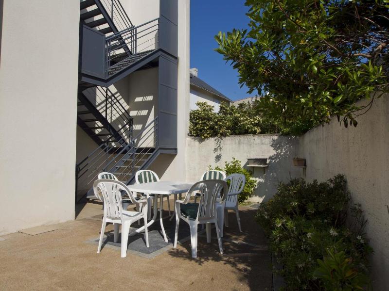 Appartement 3 Chambres Proche de la Mer avec Garage - FR-1-92-590 - image 21